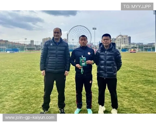 国际羽毛球协会在青训中设立教练互访与轮岗提升教学质量，国际羽毛球联合会成立于多少年